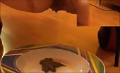 Mature woman rubbing shit from her pantyhose