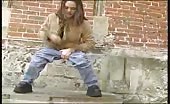 Incredible young girl peeing in the streets