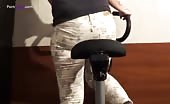 Shitting in tight jeans