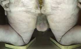 Diarheea with pressure from his hairy ass