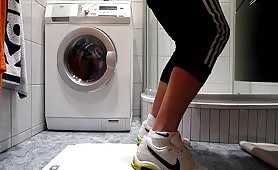Creamy shit between his white sneakers