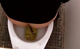 Wiping his nasty asshole