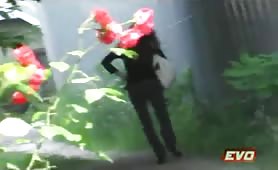 Sexy Japanese shitting in public