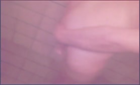 Chubby girl shitting in the tub