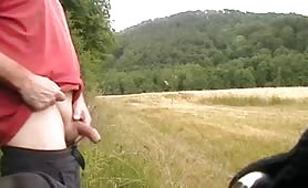 Peeing with pressure outdoor