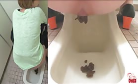 Tiny pieces of poop