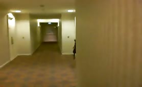 Pissing in the hotel corridoor