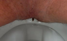 Hairy guy pooping