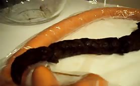 Very long shit in his mouth