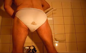 Compilation of gay guys peeing