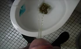 Masturbating to shit