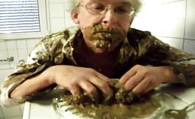 Eating a big pile of shit amateur scat eating