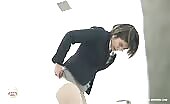 Spying on japanese secretary shitting